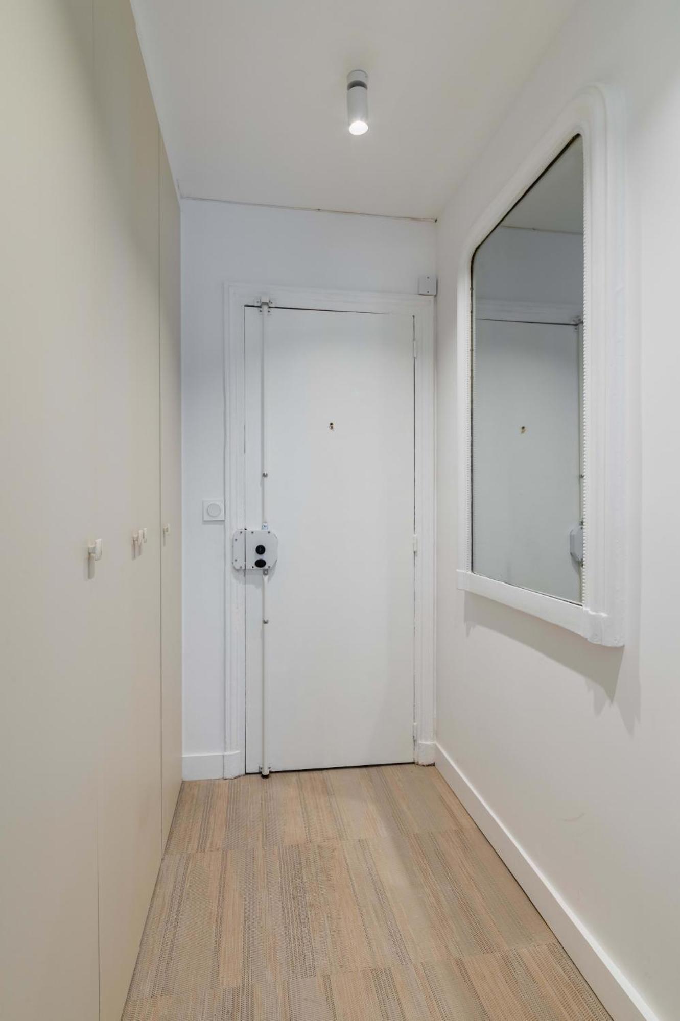 Grand Studio Refait A Neuf Paris 16 - 4P - Flat-Guest Exterior foto